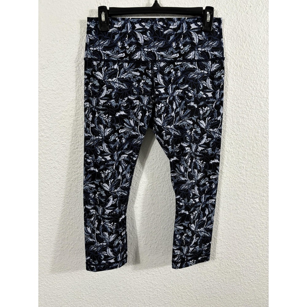 Lululemon Pants Womens 10 Floral Capri Yoga Athletic Leggings Print Blue SP6047‎
